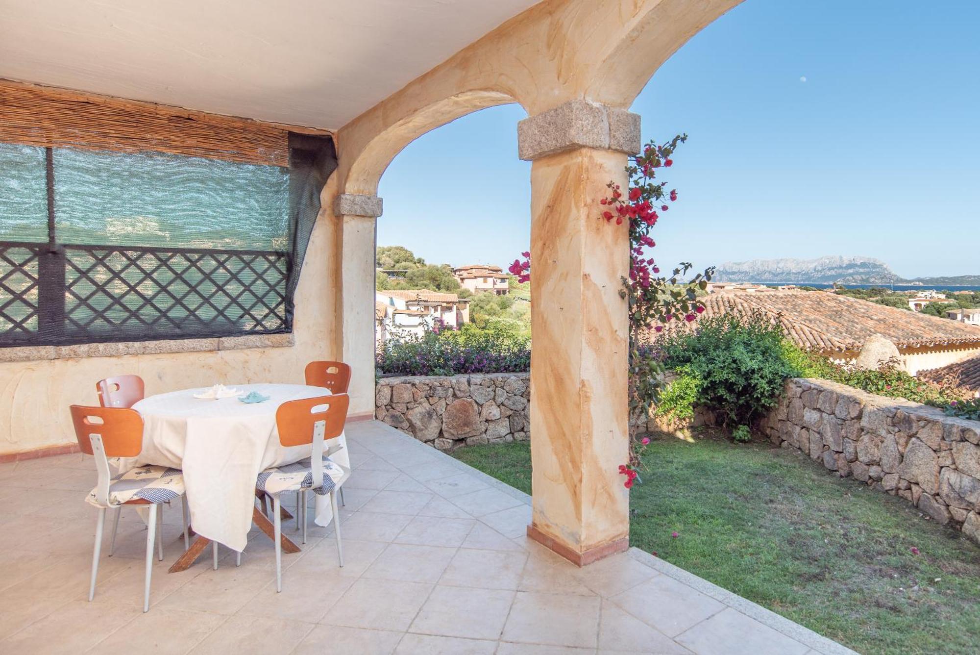 Sardegna Vista Mare E Piscina Olbia Exterior photo