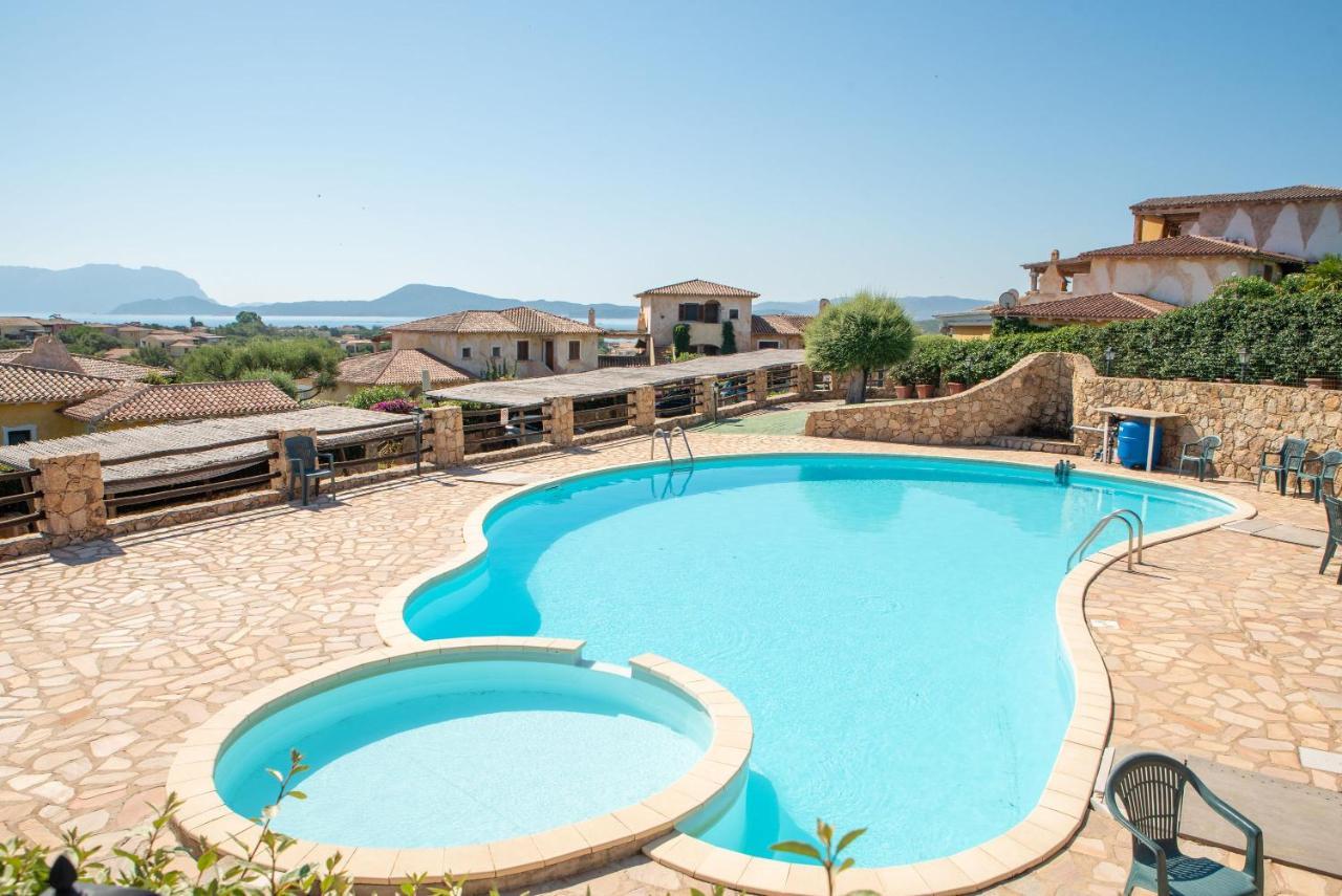 Sardegna Vista Mare E Piscina Olbia Exterior photo